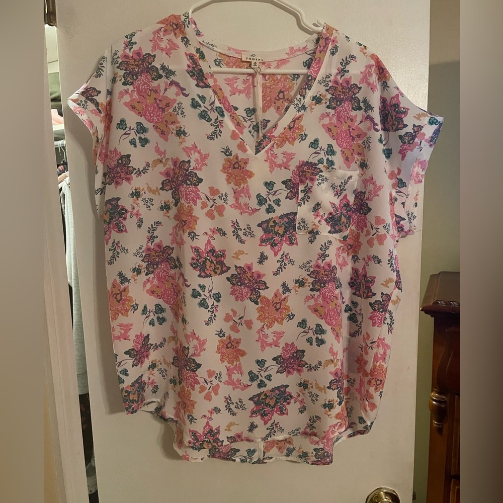 NWT JODIFL top